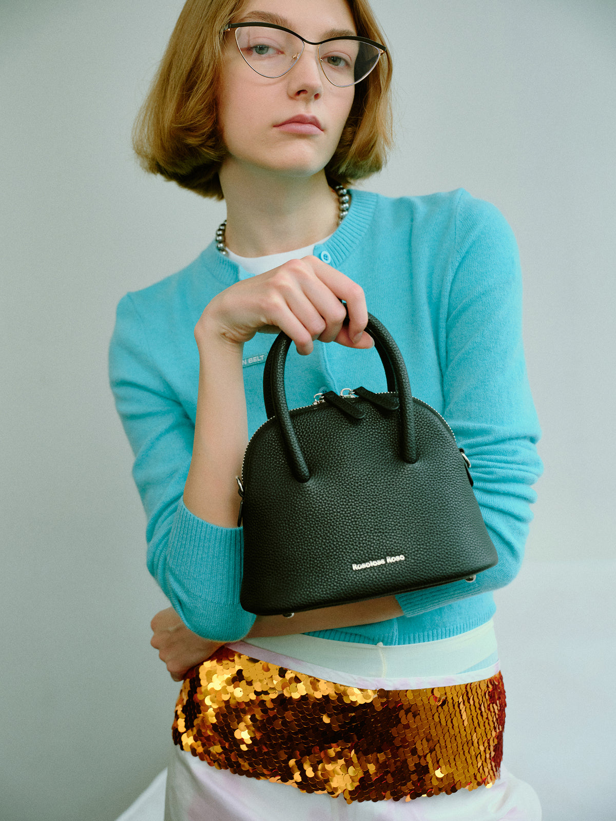 Simple bowling tote bag