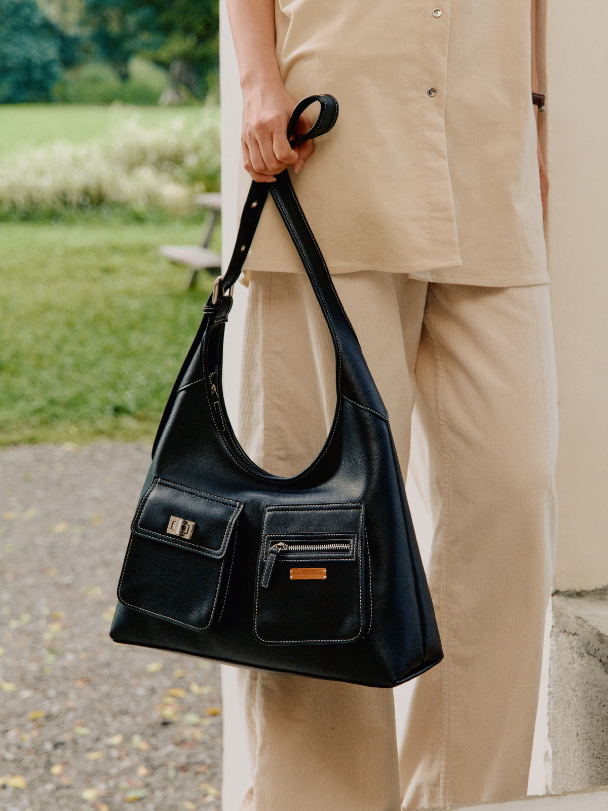 Genuine leather triangular tote hobo bag (large size)