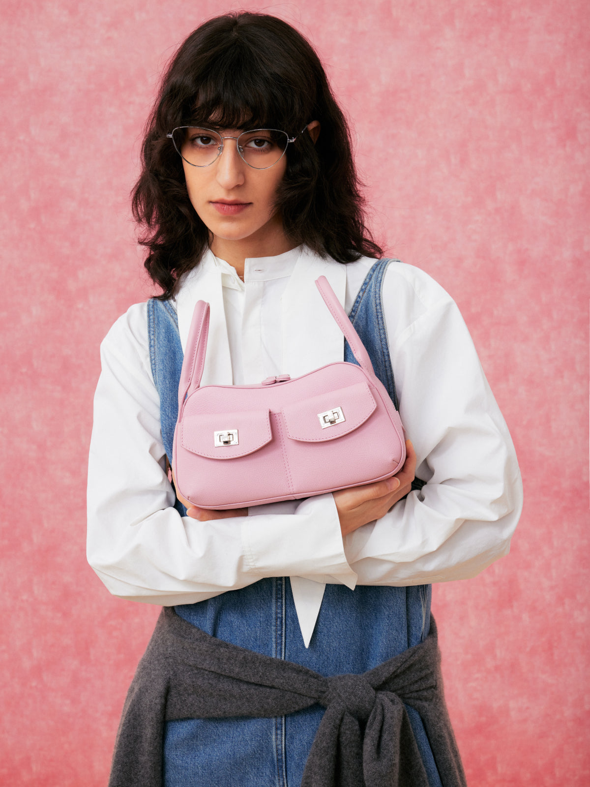 Top-grain cowhide flap bag