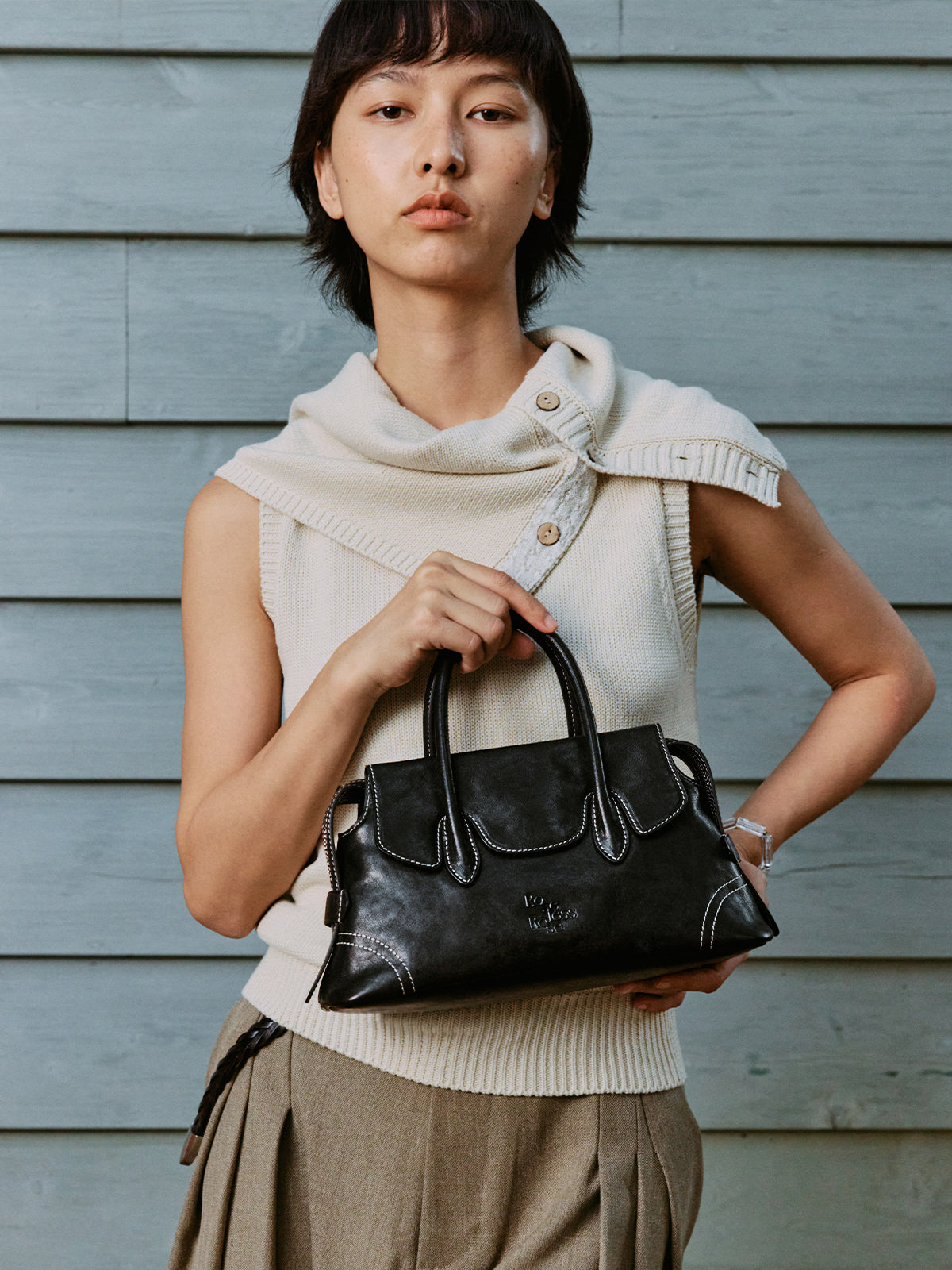 Echo Series Boston Bag (Small) - Vegetable-tanned leather