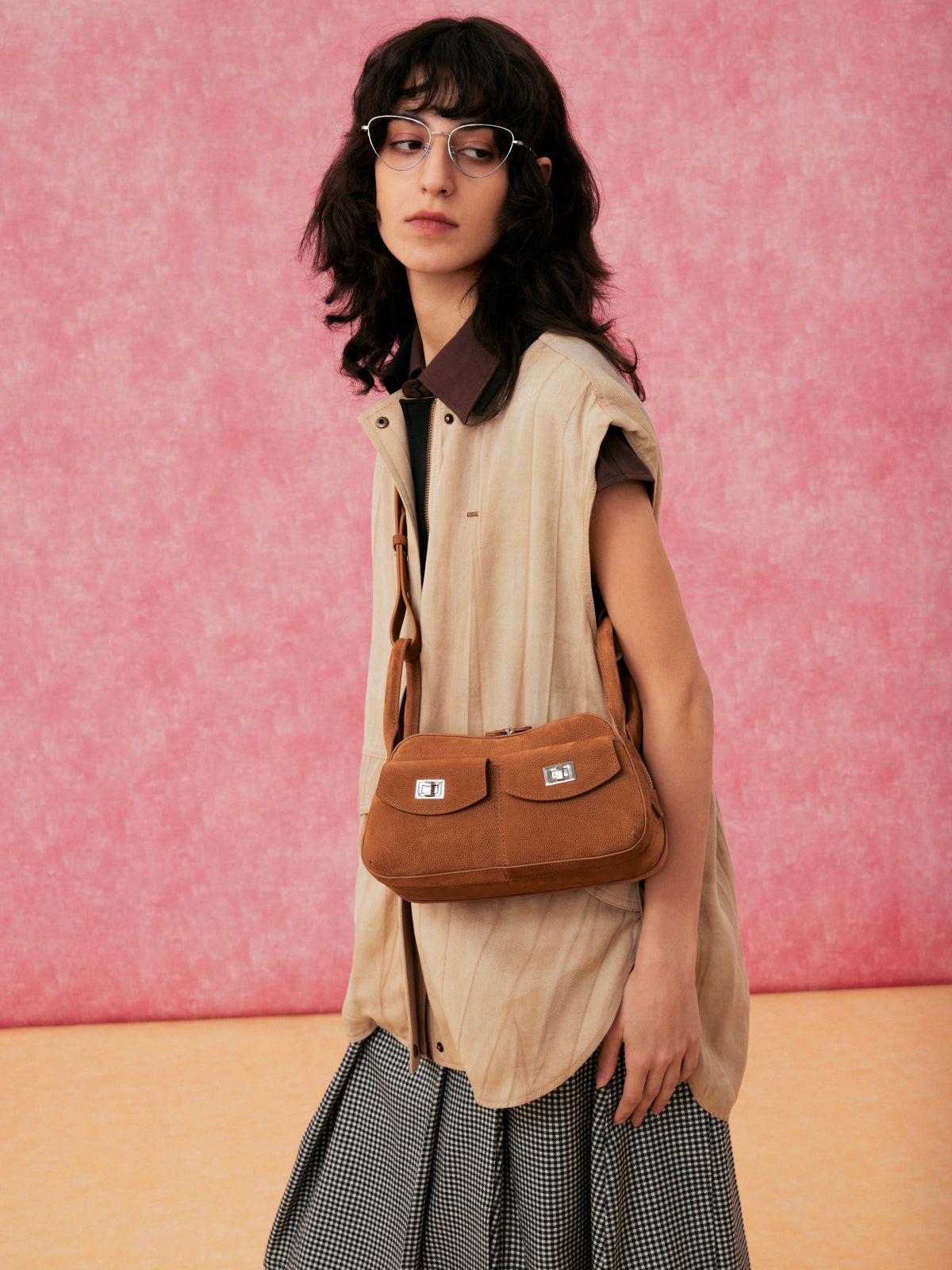 Top-grain cowhide flap bag