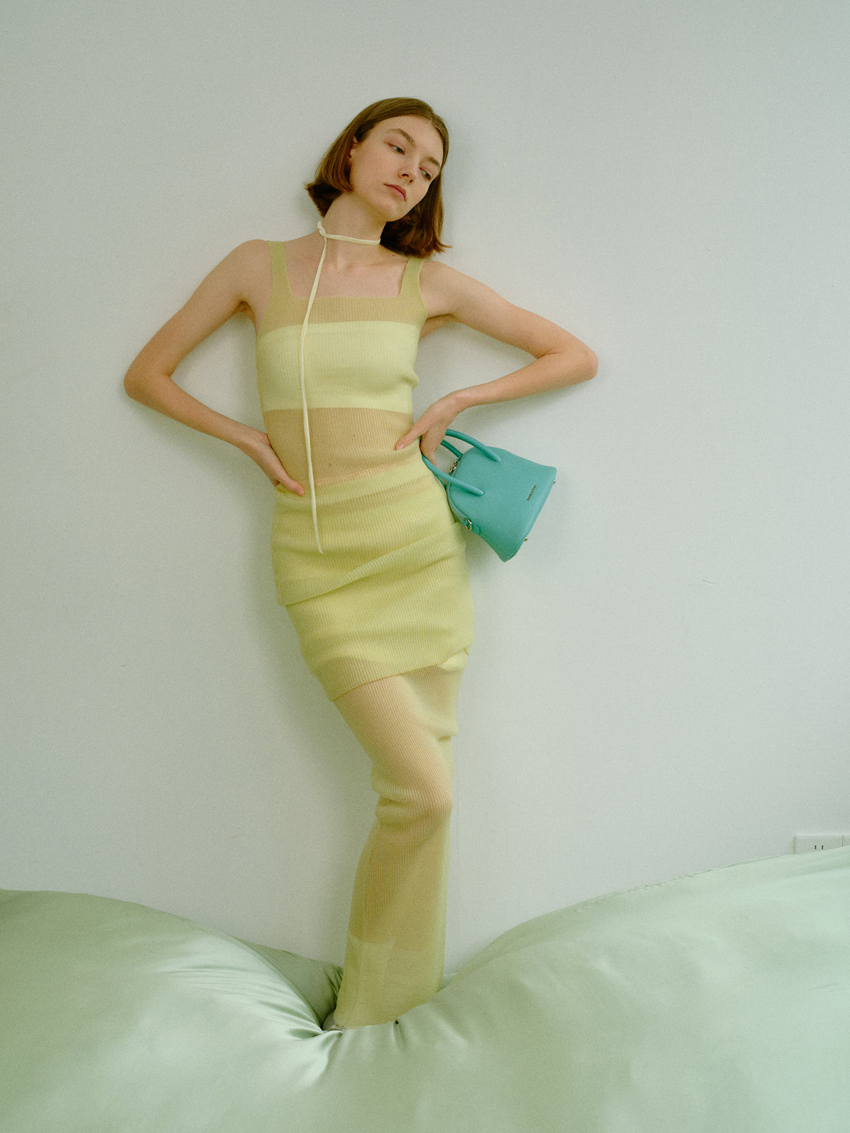 Simple bowling tote bag