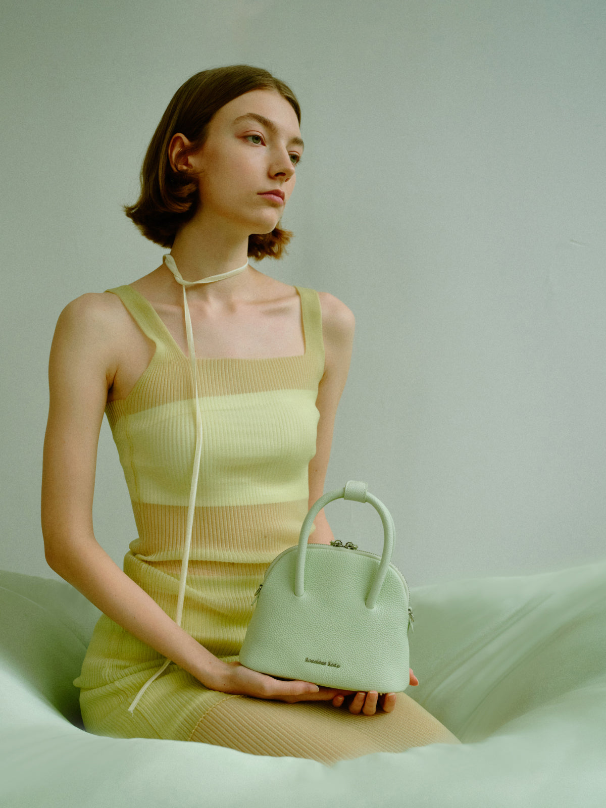 Simple bowling tote bag