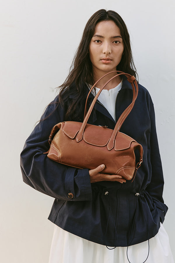 Vegetable-Tanned Cowhide Handbags