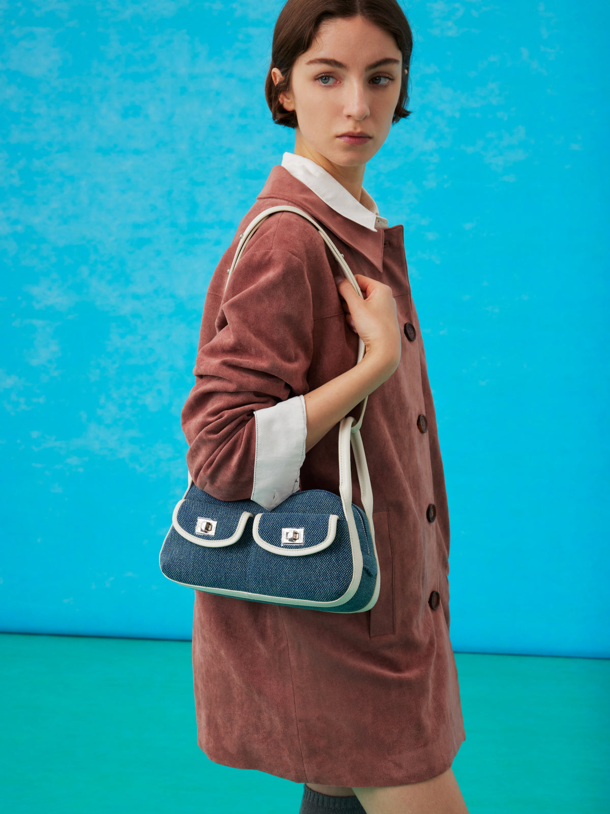 Top-grain cowhide flap bag