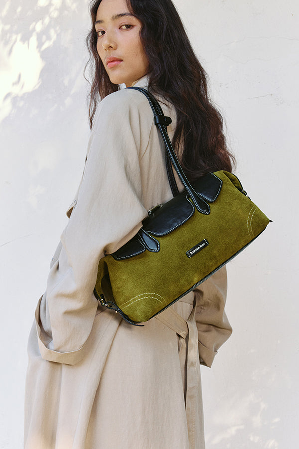 Vegetable-Tanned Cowhide Handbags